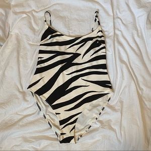 Zebra one pice swim suit